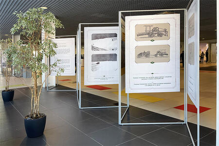 Мобильные стенды для фотовыставок