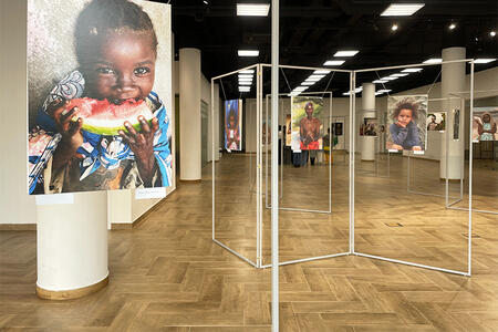 Стенды для фотографий в аренду